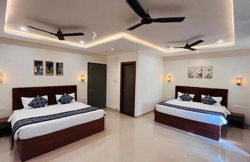 Faizabad Hotel | The Comfort Inn