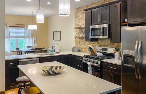 La Crosse Casa | The comforts of home, while you work