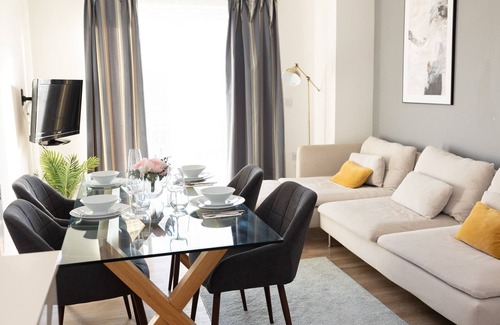 Hatfield Apartamento | Apartamento-Baño en la habitacion-Confortable-Balcón