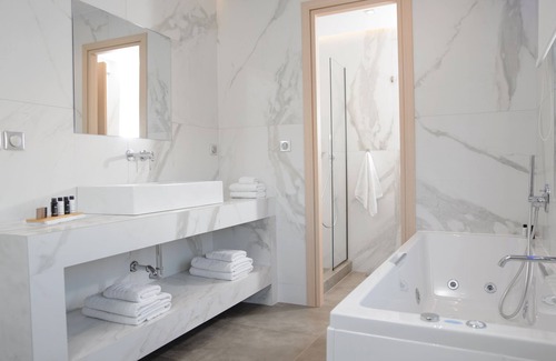 Kallithea Hotel | The Convo Syngrou Apartments