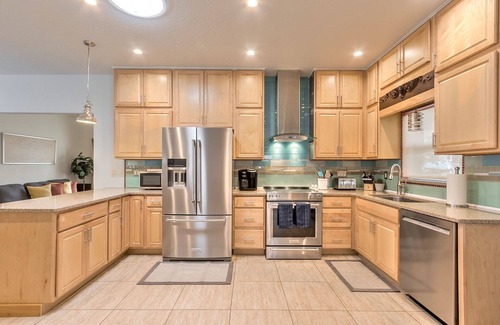 Harbor Oaks Casa | The Coquina Cottage, a waterfront home just minutes from beach & Ponce Inlet.