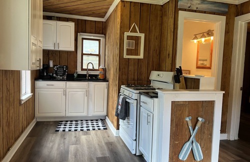 Antioch Cabaña | The Coral Cottage