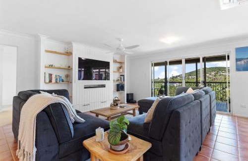 Pacific Heights Casa | The Coral Hideaway coastal escape
