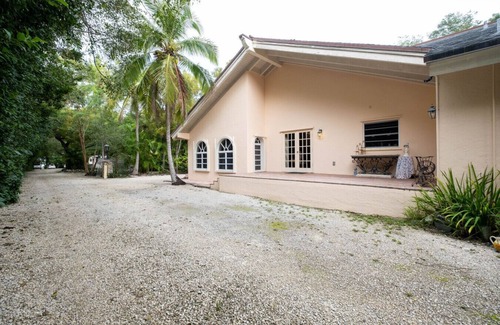 Key Largo Casa | The Coral House - Bayside Retreat for 6-8 guests