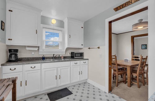 Caseville Casa | The Corner Cottage! Walk to Downtown Caseville!