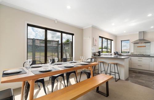 Taupo Casa | The Corner Haven - Taupo