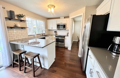 Aloha Casa | The Corner Terrace – Family and Pet Friendly Home