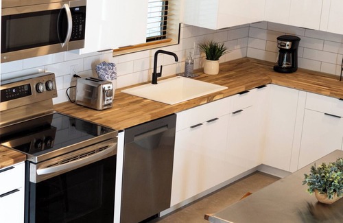 Civano Apartamento | The Corners Modern Desert Retreat: Space A