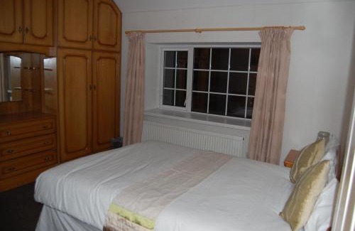 Moville Cama Y Desayuno | The Cosy Cottage
