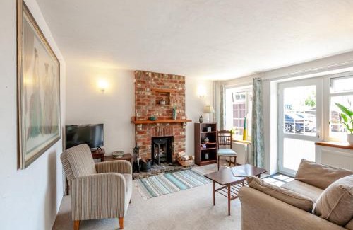 Boreham Street Casa | The Cosy Cow Shed