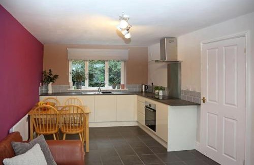 Martham Apartamento | The Cosy West Wing, dog friendly