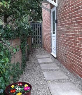 Martham Apartamento | The Cosy West Wing, dog friendly