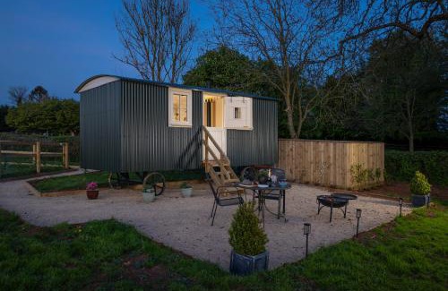 Longborough Casa | The Cotswold Nest