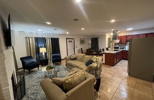 Markham Cabaña | “The cottage” 2 bedrooms cozy and private home