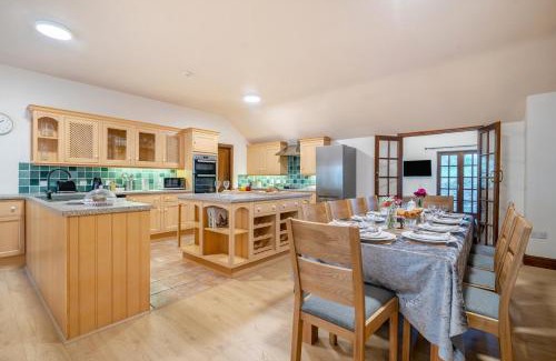 Nether Stowey Casa | The Cottage at Castle of Comfort