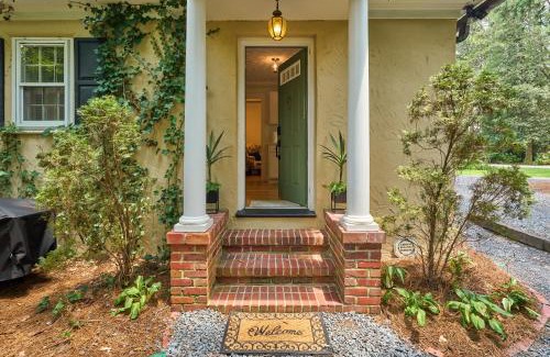 West Southern Pines Casa | The Cottage at Knollwood Manor