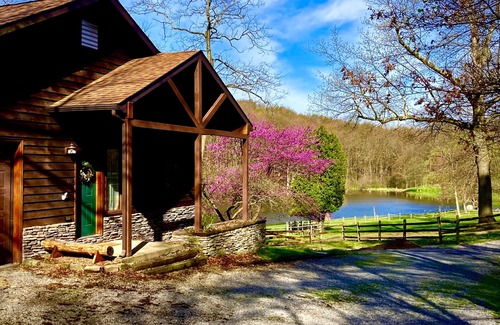 Racine Cabaña | The Cottage at Lake Tranquility