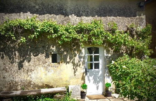 Limalonges Cabaña | ‘The Cottage’ at Le Logis De Limalonges