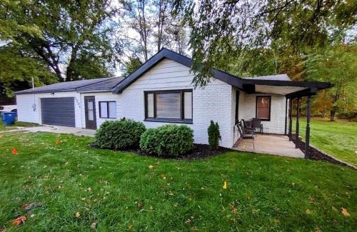 Portage Casa | The Cottage At Long Lake