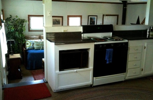 Carthage Cabaña | The Cottage at Ozark Highlands Farm