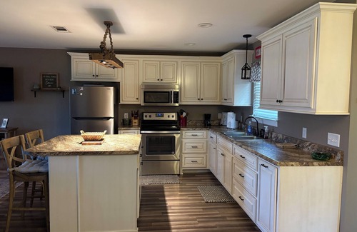 Vancleave Casa | The Cottage at The Stables - Charming 1 bedroom - Sleeps 5