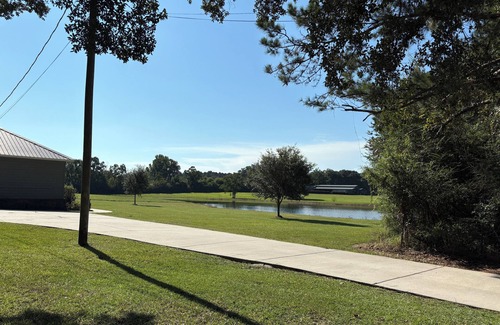 Vancleave Casa | The Cottage at The Stables - Charming 1 bedroom - Sleeps 5