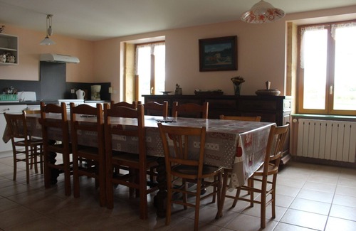 Ecoche Casa | LA CASA BATTEUSE Un Ecoche (Loire) - Capacidad 12 personas en casa