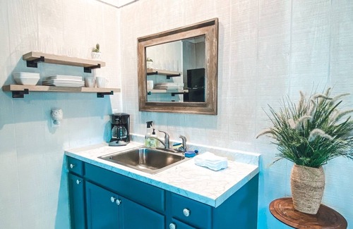 Lydia Apartamento | The Cottage - Farm Stay Petting Zoo - 5 mins off I-95