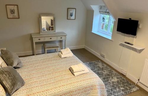 Llanvair Kilgeddin Casa | The Cottage