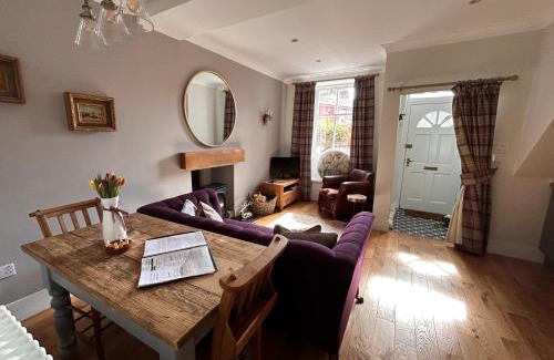 Dunblane Casa | The Cottage