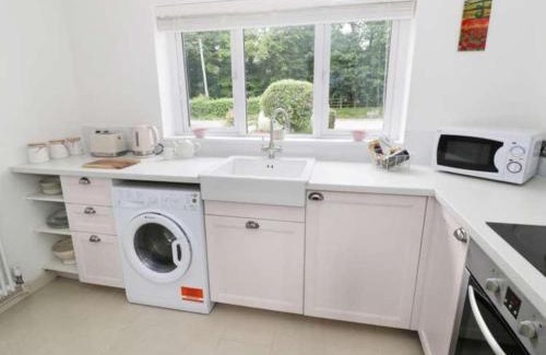 Grendon Casa | The Cottage in Baxterley. Peaceful home from home. Beautifully finished.
