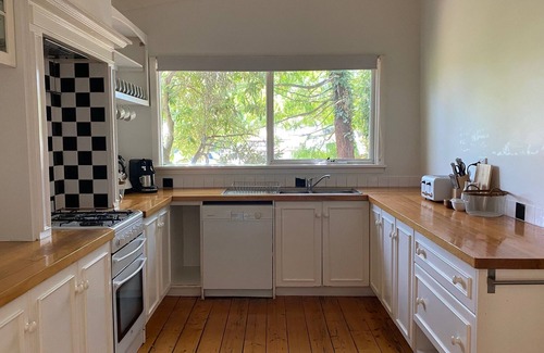 Healesville Cabaña | The Cottage in Healesville