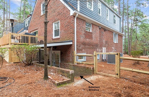 Southern Pines Cabaña | The Cottage on Grove located < .5 miles from Pine Needs Golf Course! - Monthly!