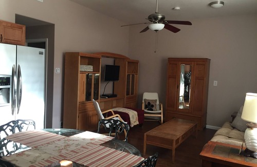 Soldotna Cabaña | The Cottage on Southern Bluff