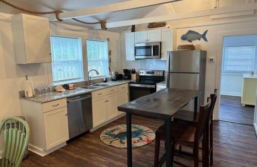 Bayshore Casa | The Cottage