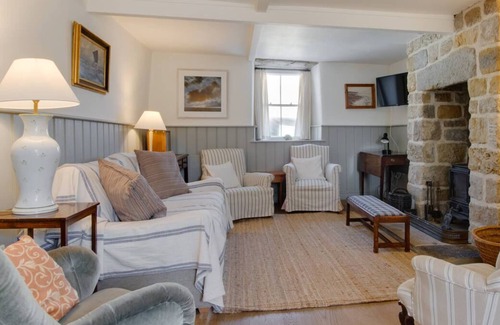 West Bay Casa | The Counting House in the beautiful West Bay