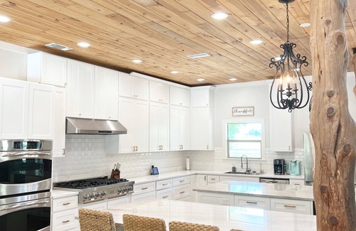 Valley View Casa | The Country Haven: Texas country home on 5 acres, family-friendly or retreats
