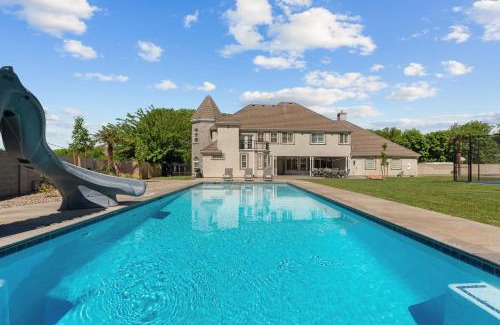 Hurricane Casa | The Country House home