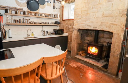 Blockley Cabaña | THE COURT HOUSE, pet friendly, character holiday cottage in Blockley