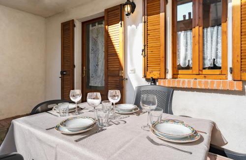 Barzio Apartamento | The Court of the moon