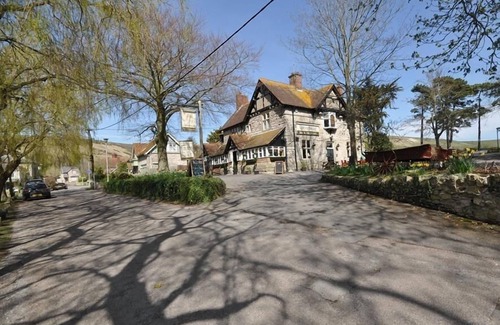 Weymouth Casa | The Courthouse