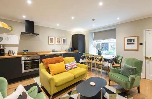 Bath Apartamento | The Courtyard Georgian Apartment - 2 Bedrooms