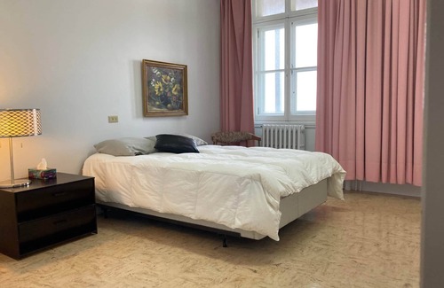Sainte-Anne-des-Monts Hostal | The Couvent, 327 - chambre Queen