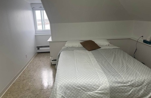 Sainte-Anne-des-Monts Hostal | The Couvent, 404 - chambre Queen