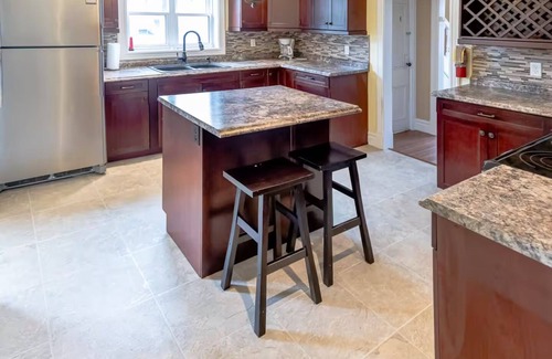 Twillingate Casa | The Cove, Merchant's Home by the Sea