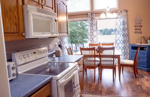 Waterloo Casa | The Cove on Hidden Lake, Lake Greenwood, SC