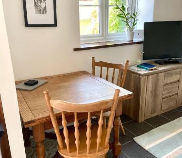 Brazzacott Casa | The Cowshed - Cottage in Cornwall
