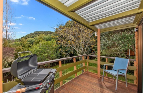 Okiato Cabaña | The Cowshed Wairoro Park - Russell Holiday Home