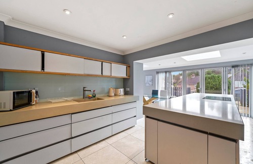 Temple Ewell Casa | The Coxhill Retreat | Indoor Rainforest Spa Stay