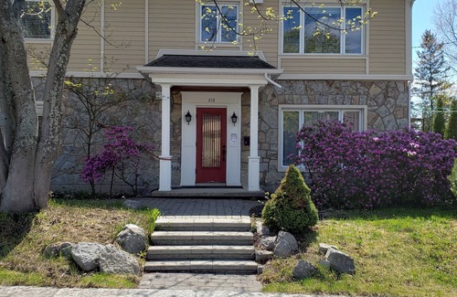 Chicoutimi Apartamento | The Cozy, 2 Bedroom, Downtown